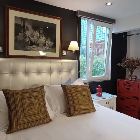 Ana Frank Boutique Hotel