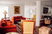 Ana Frank Boutique Hotel