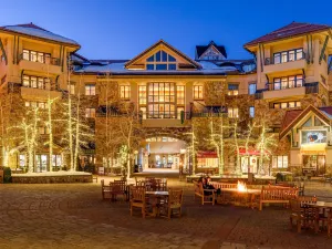Fairmont Heritage Place, Franz Klammer Lodge