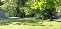 Evening Shade Inn