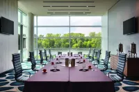 The Landing Hotel at Rivers Casino & Resort - Wifi