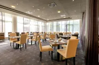 Dorint Hotel am Dom Erfurt - breakfast