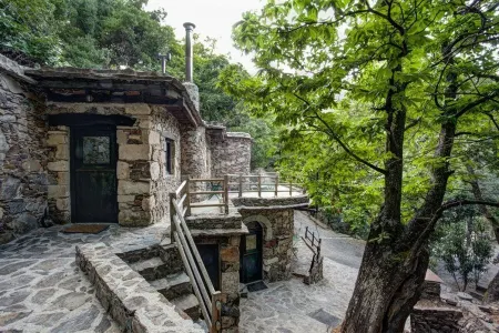 Milia Mountain Retreat Отели в г. Nopigia