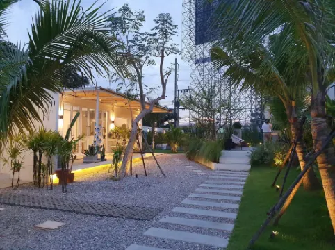 Meet Boutique Resort