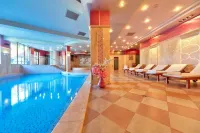 Hotel Club Central - Pools