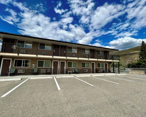 Riverside Motel Cache Creek Hotels in Cache Creek
