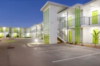 Mackay Oceanside Central Hotel Official Hotels in 
