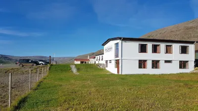 Hotel Latrabjarg Hotels in Tálknafjörður