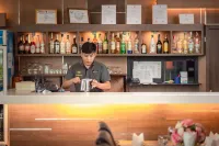帕納萊飯店 - 酒吧