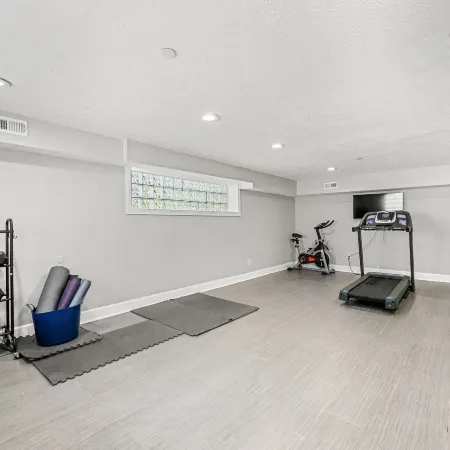 Mansion with Private Pool Bsktball Tennis Courts