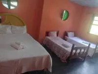 quinta de areal Hotels near Praça Nilton Machado