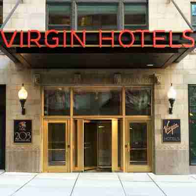 Virgin Hotels Chicago Hotel Exterior
