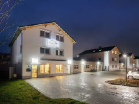 Snooze Apartments Alling Hotels in Alling