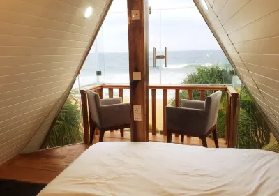 Sri Lanka Beach House Hotel and Spa