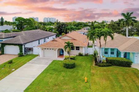 Private Pool + Sunroom Beach Escape at Manatee