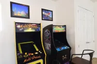 3 Bedroom Private Pool with Spa Near Disey Villa