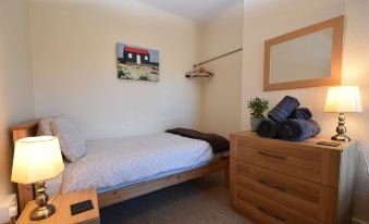 Tilling View with Private Parking