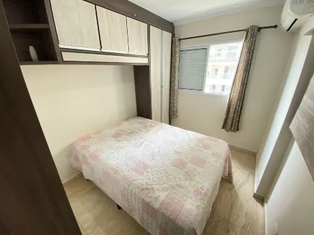 Pé Na Areia Praia Da Aviação