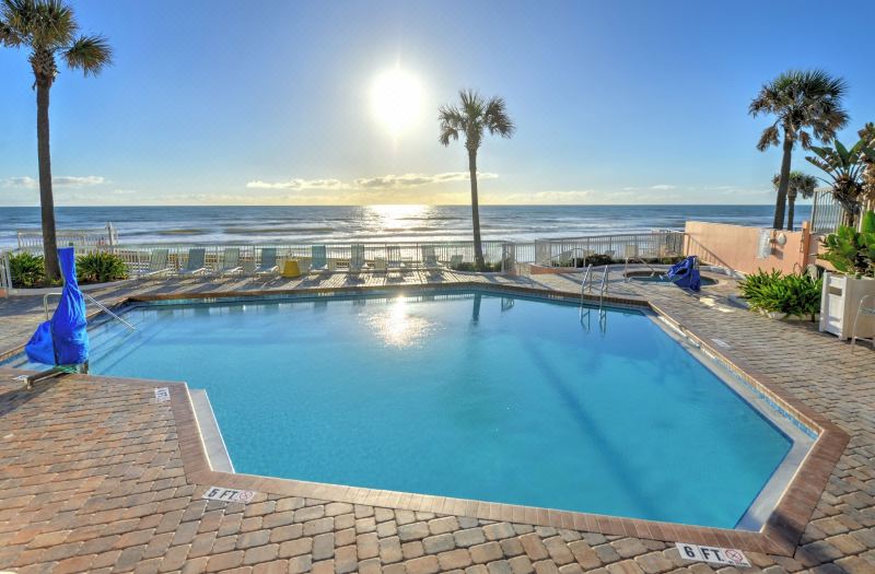 Bahama House - Daytona Beach Shores photo 3