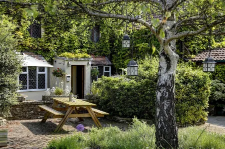 Best Western the Compass Inn Отели в г. Дайрхем энд Хинтон