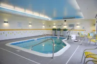 Fairfield Inn & Suites Canton South - Pools