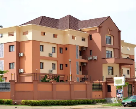 Alphaplus Apartments Hotels in Abuja
