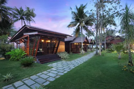 Maliekal Heritance Cherai Beach Cochin