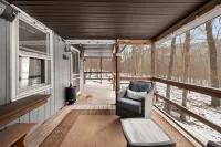 Riverfront Retreat - Cozy Cabin with Woodstove, Fire Pit Hotels in Berkeley Springs