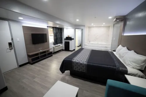 Express Inn & Suites Ontario Airport Hotels in Upland