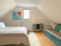 Spend your next vacation on the grounds of a castle Các khách sạn ở Euskirchen