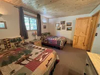 OPEN YEAR ROUND - 3 Bedroom Lake San Cristobal Condo on the Alpine Loop