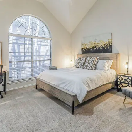 Upscale Home w/ Pool, Arcade & More!