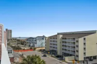Luxurious Home with Theatre Room