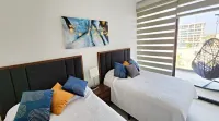 Brand New Condo Aria Ocean 501 by Kivoya