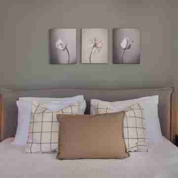 Phaedrus LivingLarnaca Tsimintia Retreat Rooms