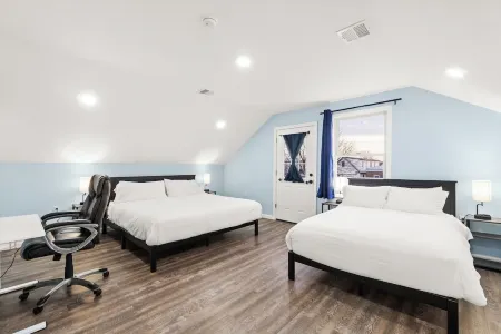 Full House, 7 Bedrooms, 9 Beds, 4 Bathrooms Close to NYC & EWR