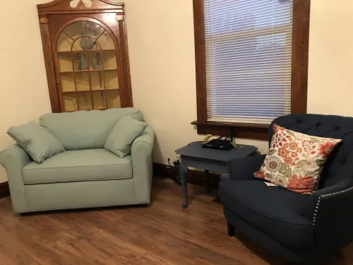 Monroe Guest House- hiking, biking, hot springs, ATV, fishing, Nat'l Parks Hotels in Monroe