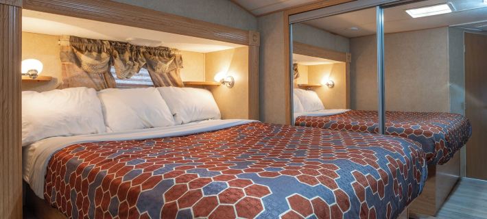 Far West RV Park and Cabins 포크스 호텔