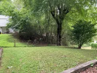 FAMILY HOME CLOSE TO TOWN