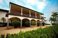 كاسا جراند ريزورت هوتل آند سبا فنادق في کواروخا