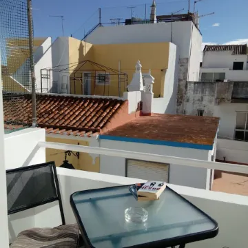 1 Bedroom Duplex with Balcony and Seaview (5-10 minutes form beach)