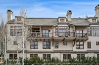 SKI in SKI Out Mountain Home