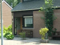 Child-Friendly Comfort Holiday Home, Corner Plot, by the Sea, Free Wlan