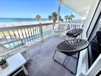 Oceanfront in Daytona Beach! 1 bedroom suite