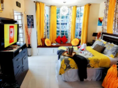 Central Ochi Studio!Alexa Smarthome +SeaViews+2pools