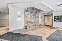 Downtown Sub Penthouse W City Views