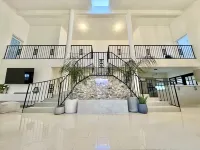 Spacious Caribbean Oasis: Located Near 20 Stunning Beaches!