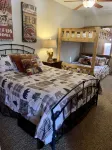 Private lodge with STEAM ROOM, huge deck, Mountain Views! Hotel in zona Quandary Peak Trailhead