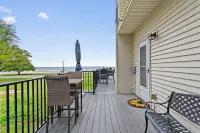 Beau Claire 2Br Long Beach Condo Close to Gulfport, Biloxi
