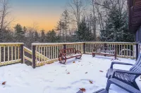 Scenic Deep Creek Getaway Cabin-RICK'S RETREAT